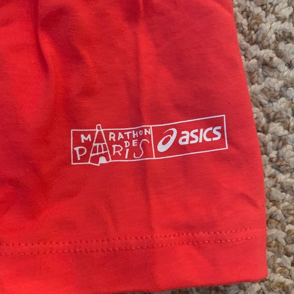 ASICS Paris Marathon Running Shirt - Picture 6 of 6